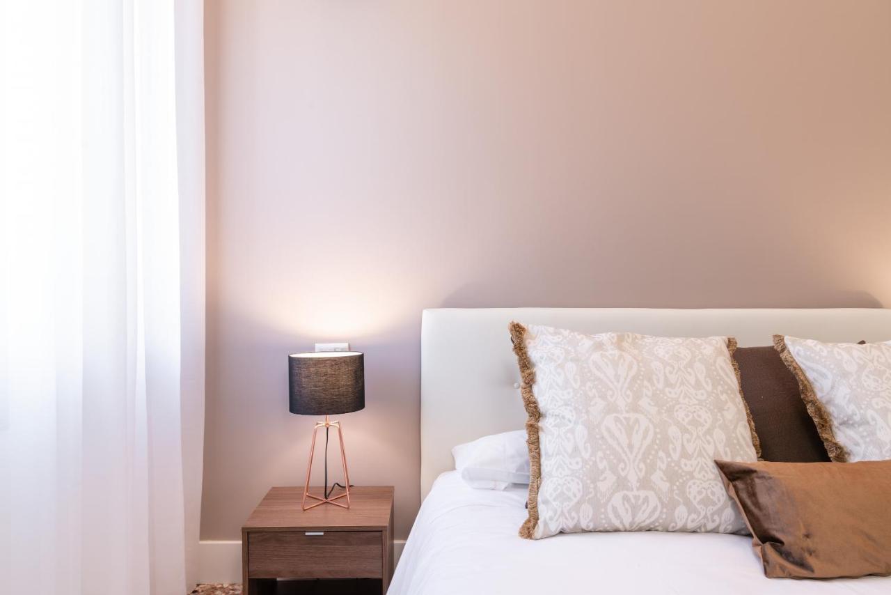 Casanova Deluxe Apartment By Wonderful Italy เวนิส ภายนอก รูปภาพ