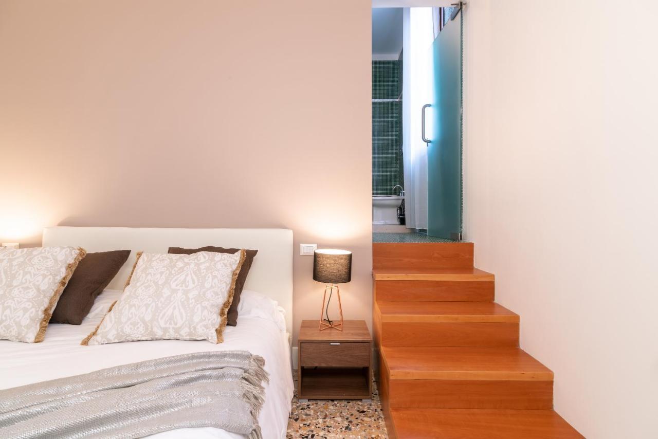 Casanova Deluxe Apartment By Wonderful Italy เวนิส ภายนอก รูปภาพ