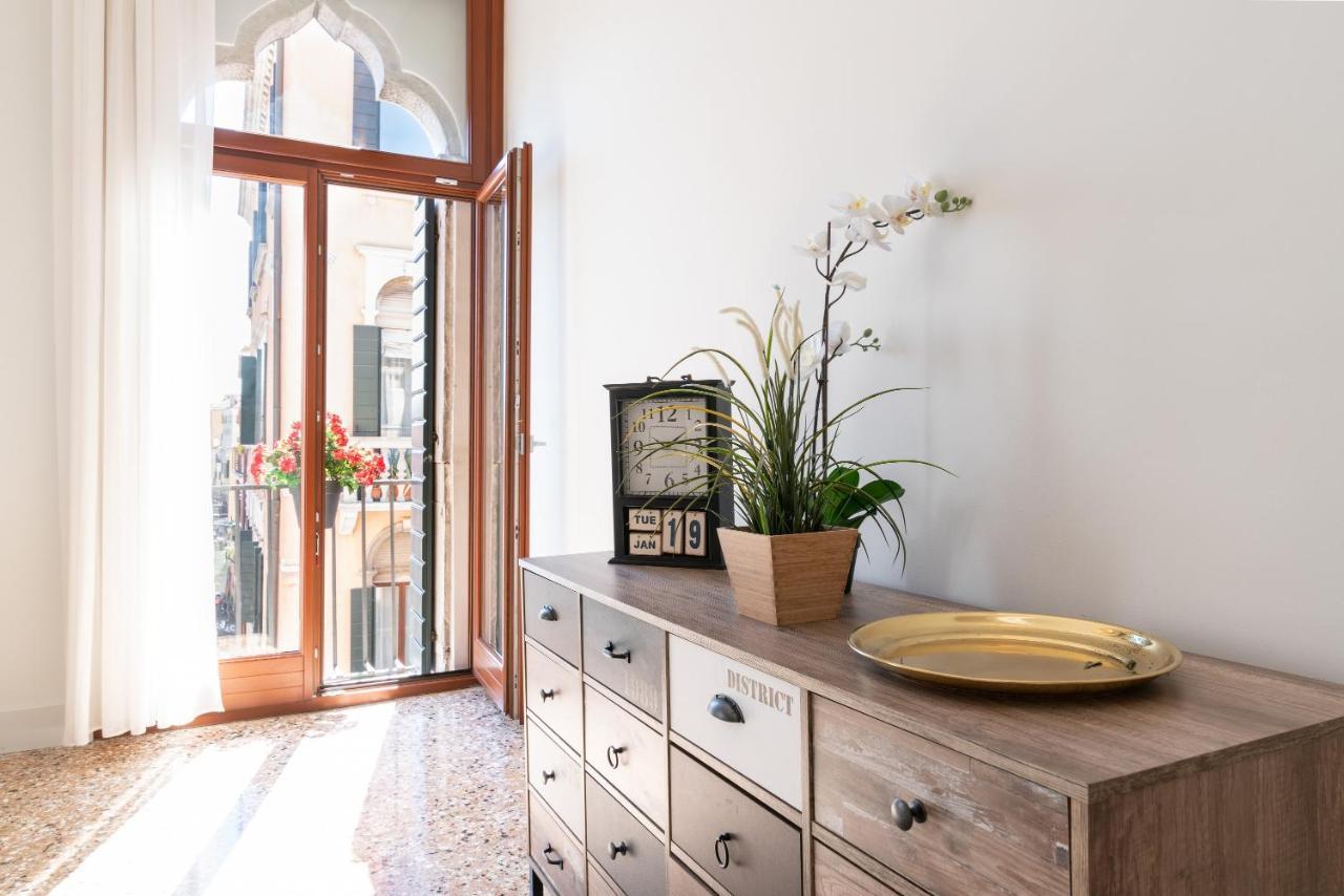 Casanova Deluxe Apartment By Wonderful Italy เวนิส ภายนอก รูปภาพ